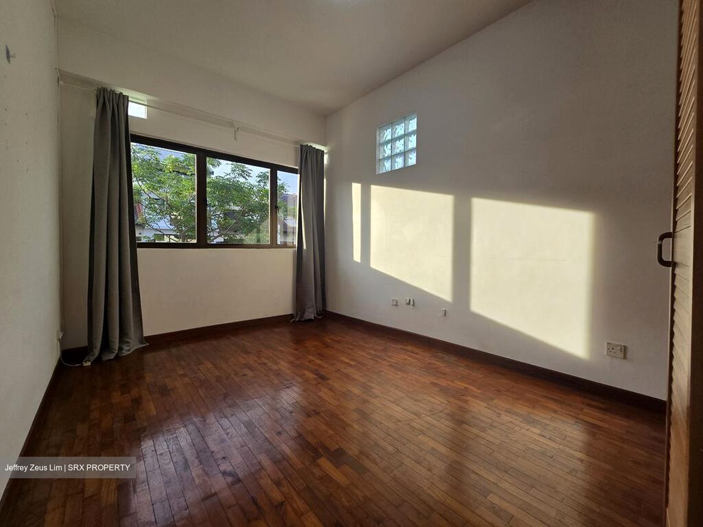 Minaret Walk (D16), Terrace #524888331